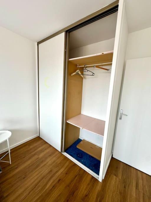 Grand Appartement 3 Chambres Balcon - Partdieu Lyon Exteriör bild