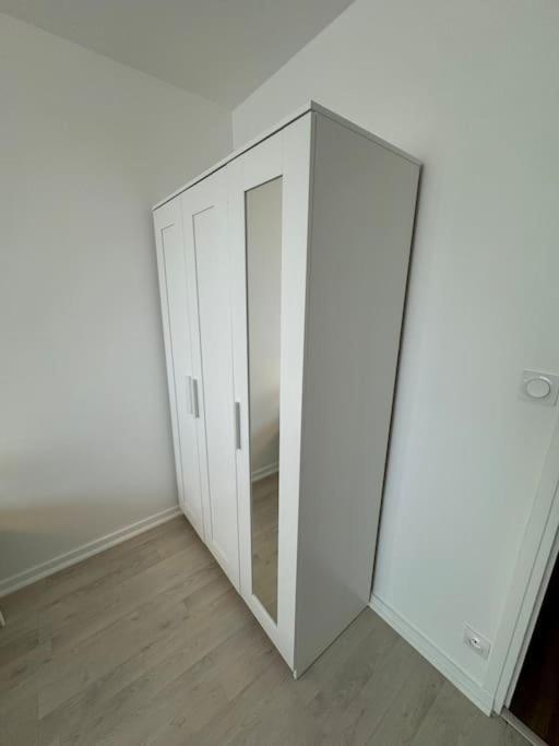 Grand Appartement 3 Chambres Balcon - Partdieu Lyon Exteriör bild